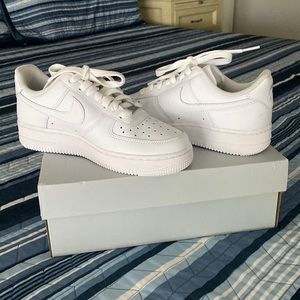 Nike Air Force 1 Women’s Size 6
